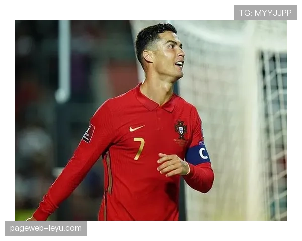 C罗荣膺英超金靴，强势登顶联赛历史射手榜